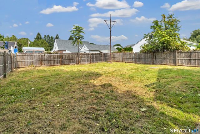 72 Bennett Avenue, Waterbury, CT 06708