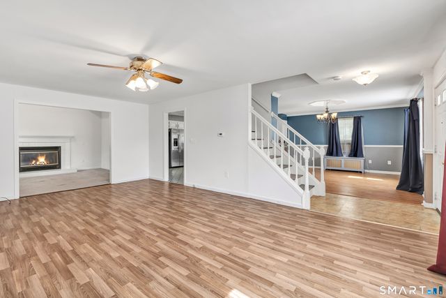 72 Bennett Avenue, Waterbury, CT 06708