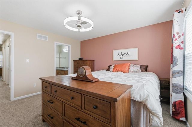 2005 E 24th Terrace, Lawrence, KS 66046