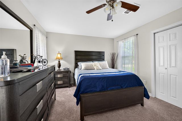 6039 Willow Glen Drive, Houston, TX 77033
