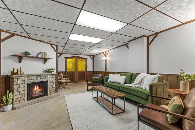 W265N6553 Beacon Hills CIRCLE, Lisbon, WI 53089