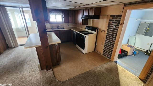 710 Ruskin Avenue, Algonac, MI 48001
