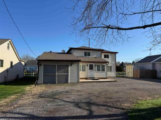 710 Ruskin Avenue, Algonac, MI 48001
