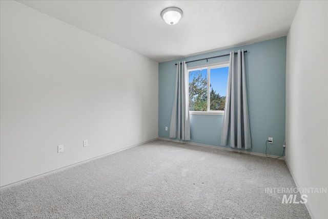 11860 Huckleberry Dr, Nampa, ID 83651