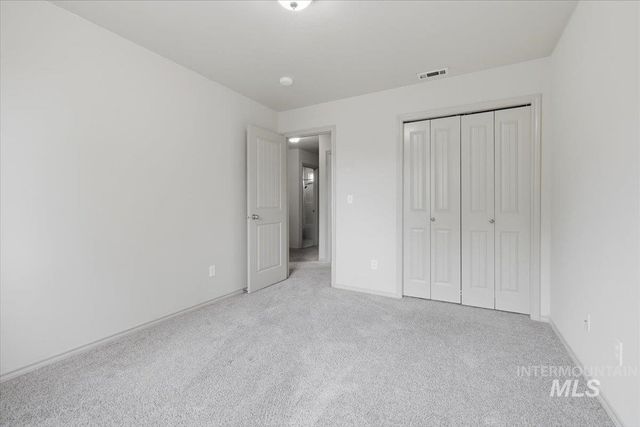 11860 Huckleberry Dr, Nampa, ID 83651