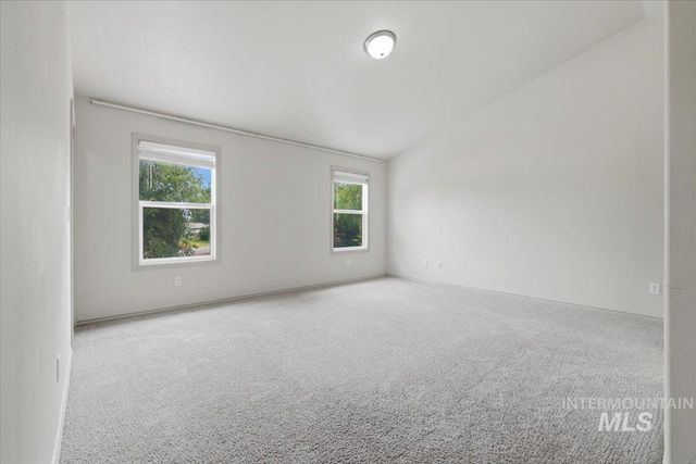 11860 Huckleberry Dr, Nampa, ID 83651