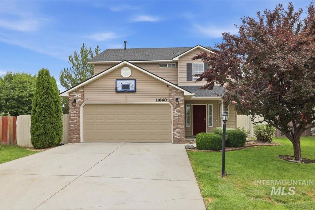 11860 Huckleberry Dr, Nampa, ID 83651