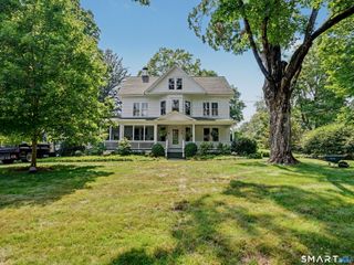 2477 Bronson Road, Fairfield, CT 06824