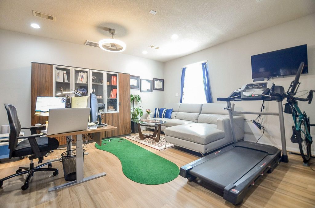 Image 21 of property listing at 3115 Sachse Court, Katy, TX 77449