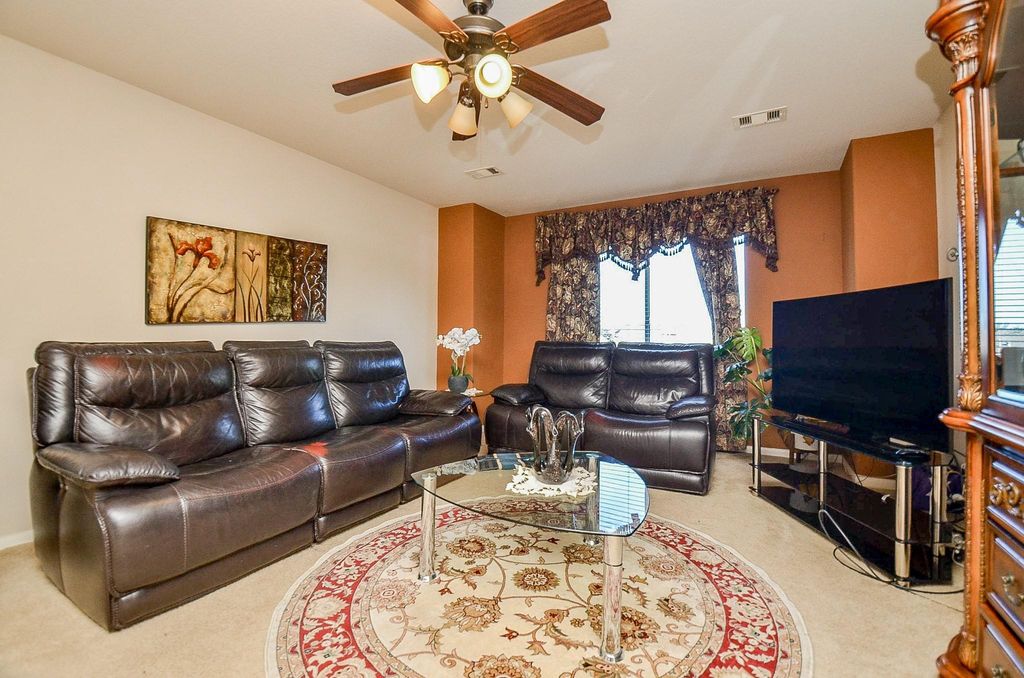 Image 23 of property listing at 3115 Sachse Court, Katy, TX 77449