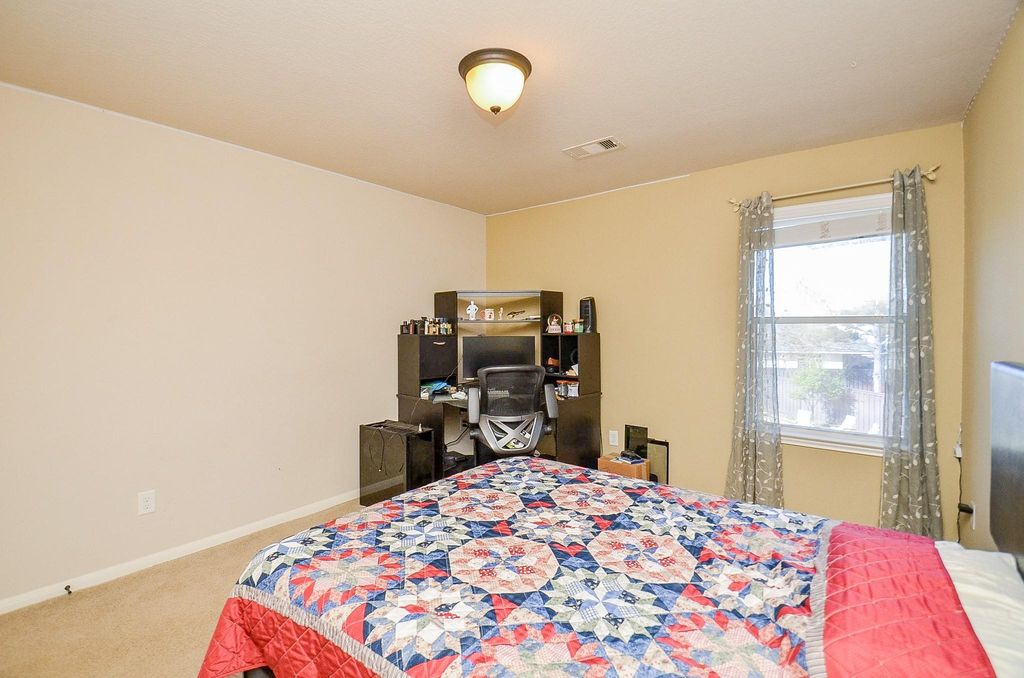 Image 26 of property listing at 3115 Sachse Court, Katy, TX 77449