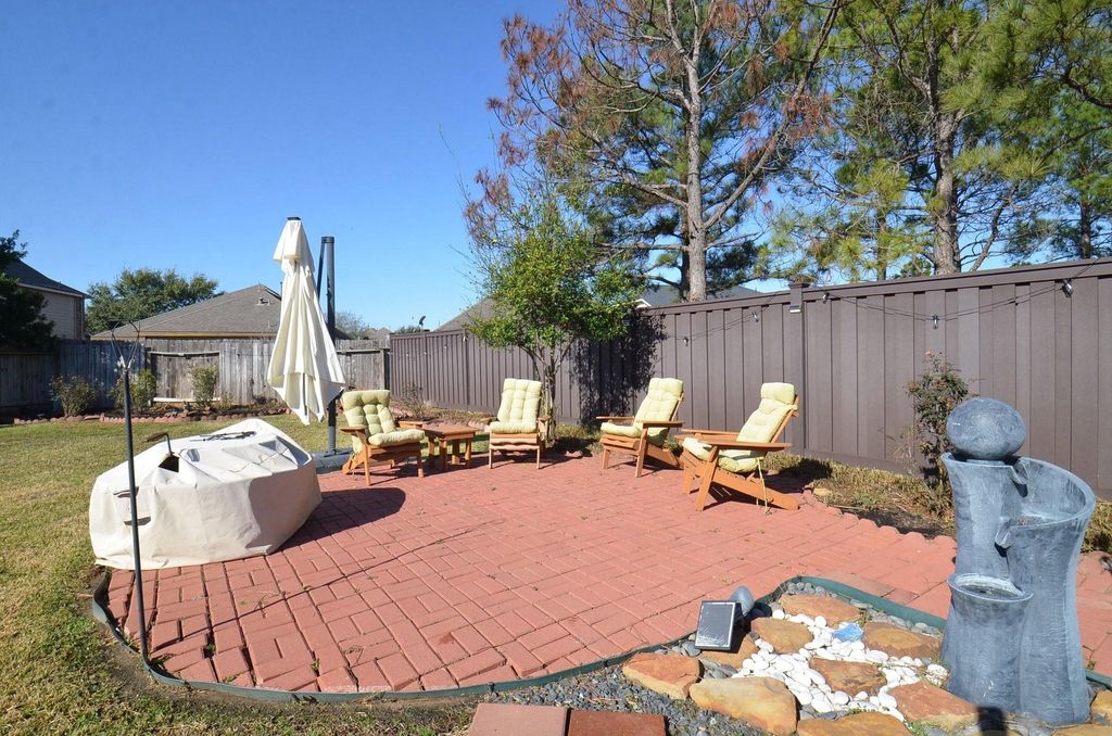 Image 34 of property listing at 3115 Sachse Court, Katy, TX 77449