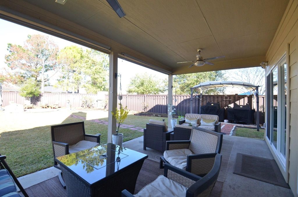 Image 38 of property listing at 3115 Sachse Court, Katy, TX 77449