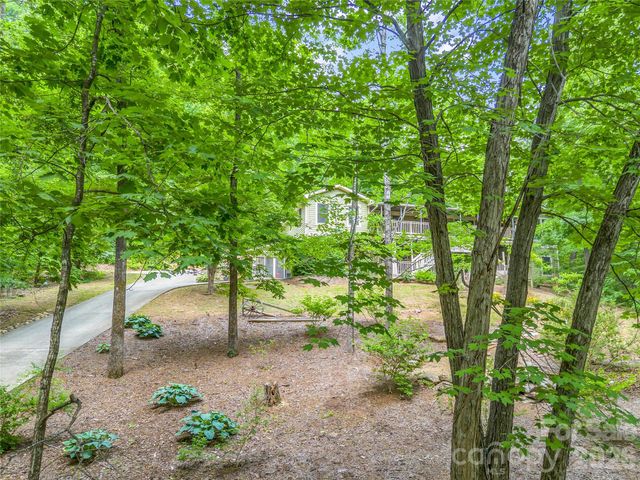 122 Raptor Court, Lake Lure, NC 28746