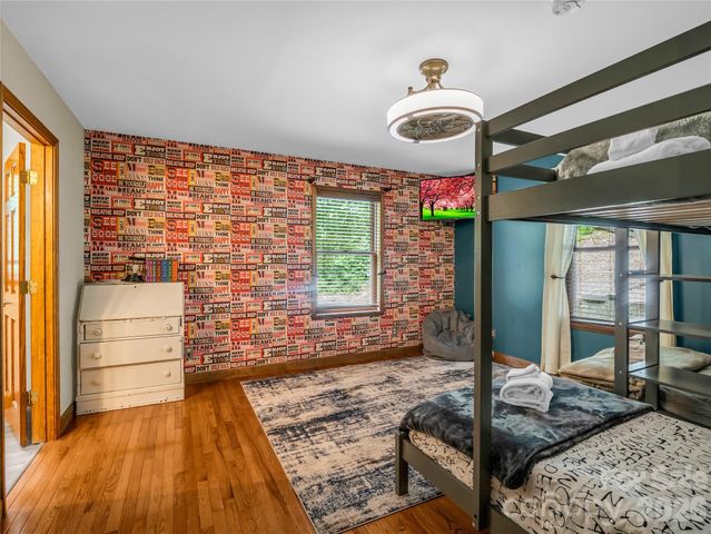 122 Raptor Court, Lake Lure, NC 28746