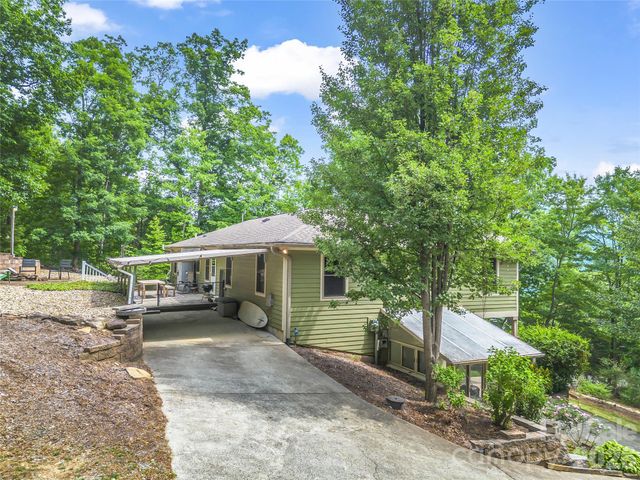 122 Raptor Court, Lake Lure, NC 28746