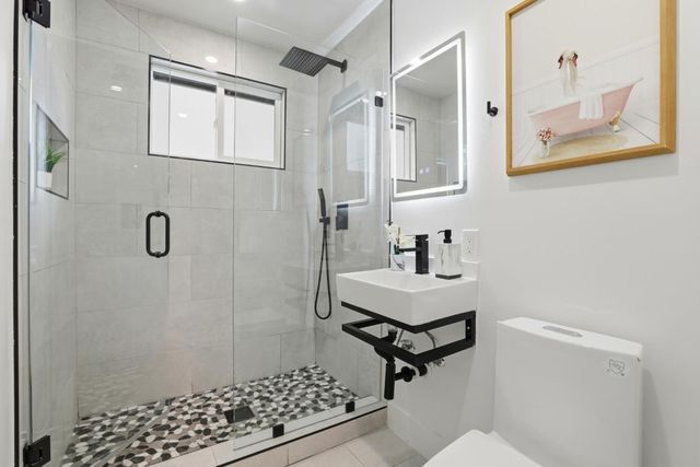 3109 Maddux Drive, Palo Alto, CA 94303