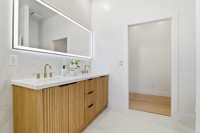 3109 Maddux Drive, Palo Alto, CA 94303