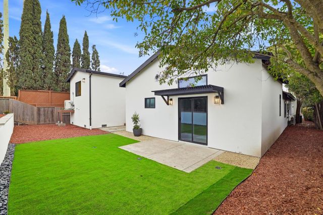 3109 Maddux Drive, Palo Alto, CA 94303