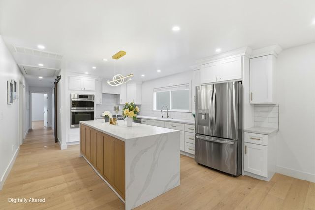 3109 Maddux Drive, Palo Alto, CA 94303