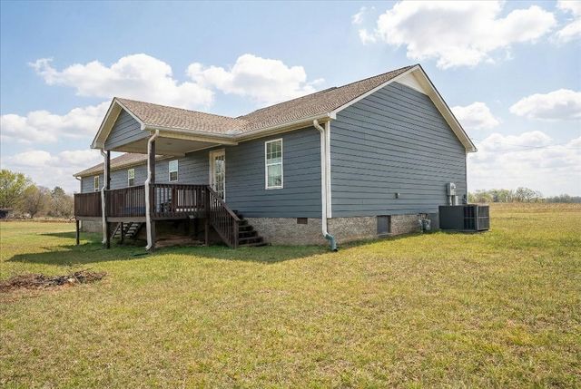 204 Brace Rd, Summertown, TN 38483