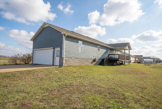 204 Brace Rd, Summertown, TN 38483