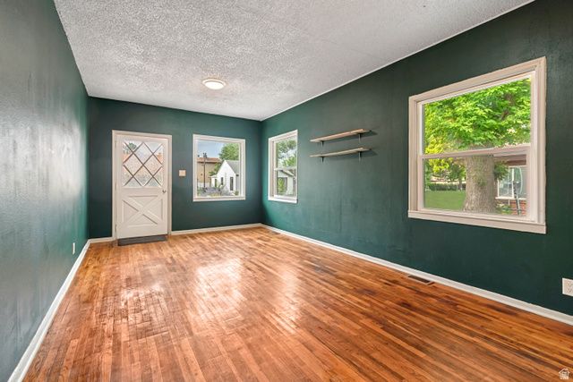 255 E CRESTONE AVE, South Salt Lake, UT 84115
