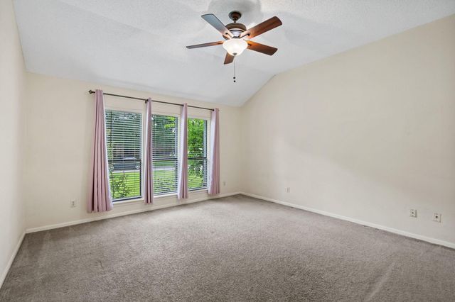 815 Millpond Drive, Sugar Land, TX 77498