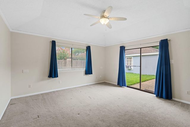 815 Millpond Drive, Sugar Land, TX 77498