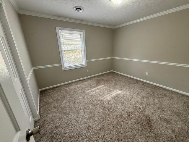 882 Jairus Drive, Lexington, KY 40515