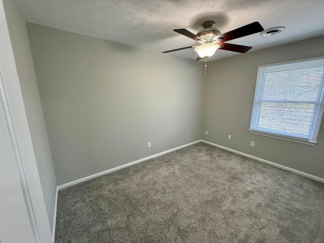 882 Jairus Drive, Lexington, KY 40515