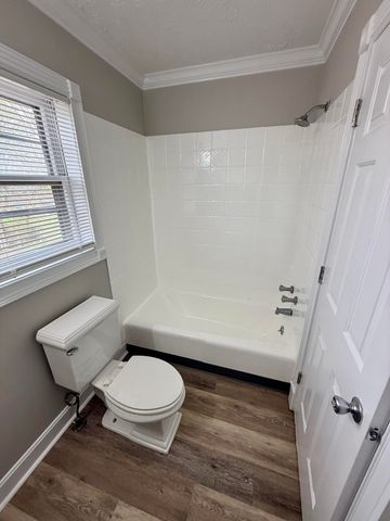 882 Jairus Drive, Lexington, KY 40515