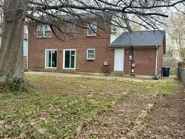 882 Jairus Drive, Lexington, KY 40515