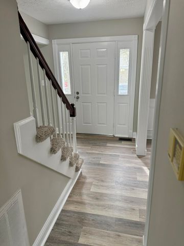 882 Jairus Drive, Lexington, KY 40515