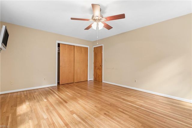 107 Cheadle Loop RD, Seaford, VA 23696