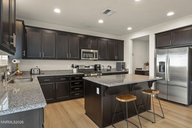 3528 Tourmaline Court, Carson City, NV 89705