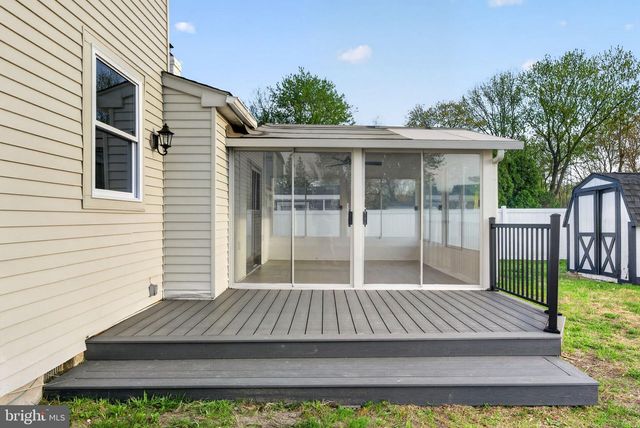 22 WILLOW RIDGE RD, Marlton, NJ 08053