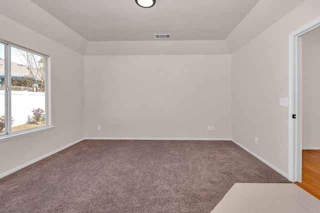 2324 E Fir, Fresno, CA 93720