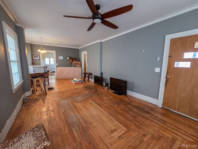 213 Lynn Street, Munising, MI 49862