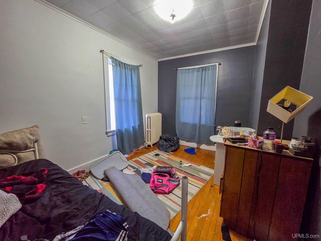 213 Lynn Street, Munising, MI 49862