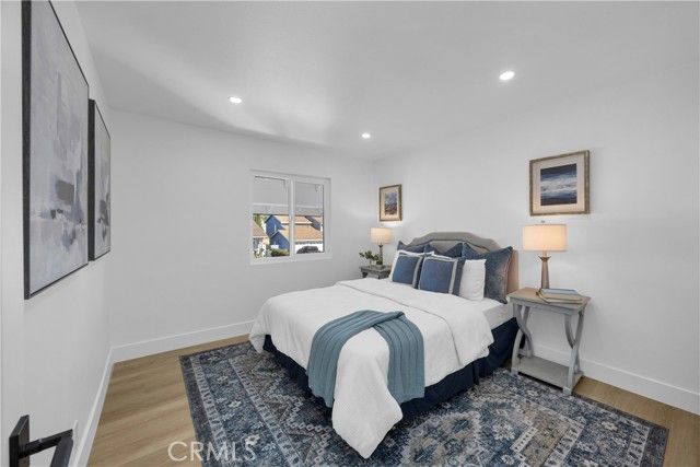 5852 Bellfield Lane, Huntington Beach, CA 92648