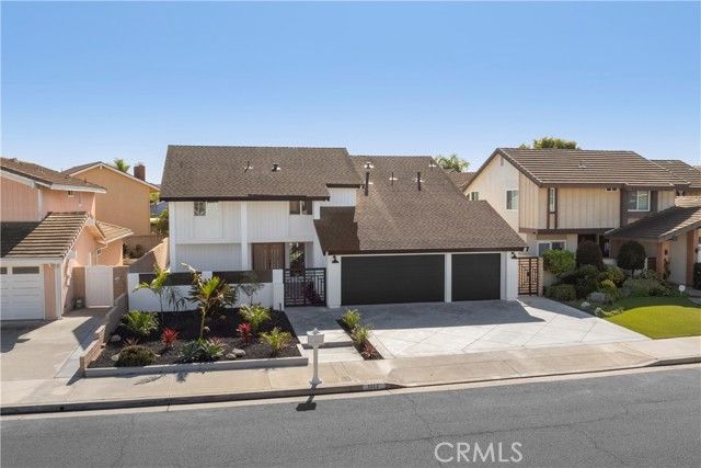 5852 Bellfield Lane, Huntington Beach, CA 92648