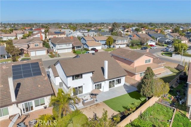5852 Bellfield Lane, Huntington Beach, CA 92648