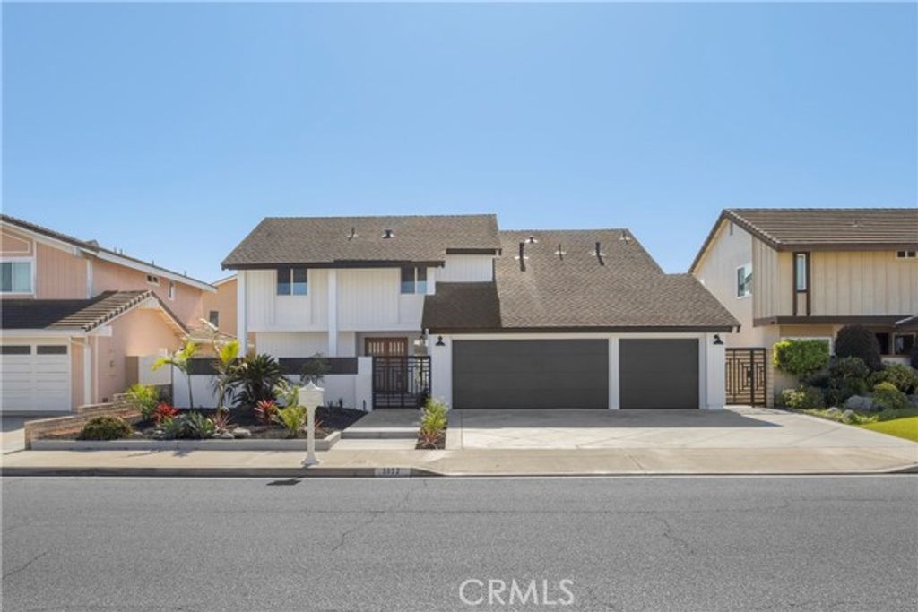 5852 Bellfield Lane, Huntington Beach, CA 92648