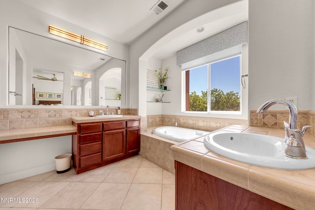 2390 Hickory Hill Way, Reno, NV 89523