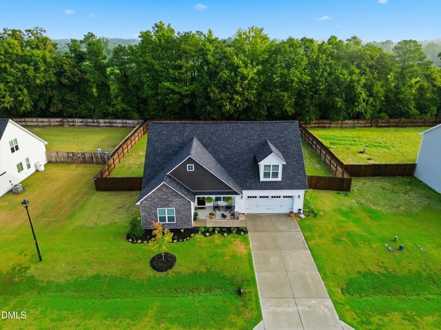 127 Looping Horse Circle, Angier, NC 27501