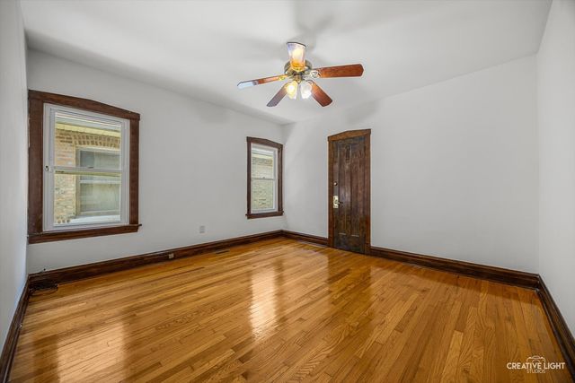 4952 N Central Park Avenue, Chicago, IL 60625