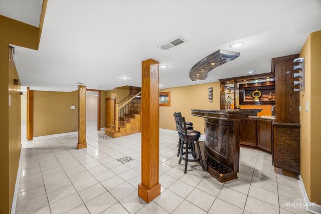 4952 N Central Park Avenue, Chicago, IL 60625