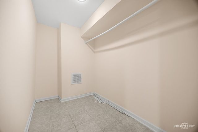 4952 N Central Park Avenue, Chicago, IL 60625
