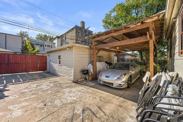 4952 N Central Park Avenue, Chicago, IL 60625